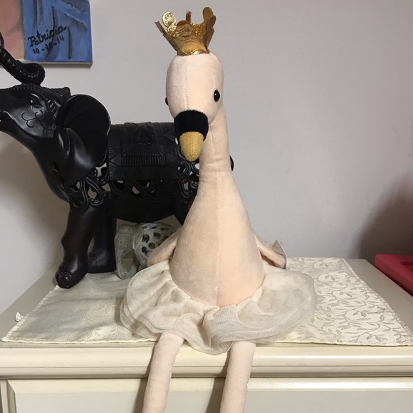 DO NOT BUY! Jellycat Fancy Swan Stuffed Animal - Picture 5 of 12